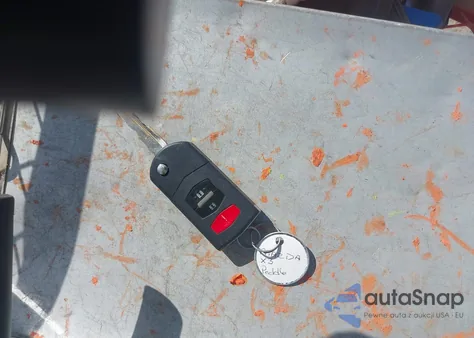 2011 Mazda Mazda3 S Sport from USA, damaged, VIN JM1BL1K65B1401161